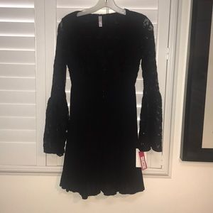 Black flowy arm dress